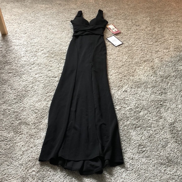 *SOLD* NWT Emerald Sundae Black Formal Slitted Dress - Picture 4 of 10